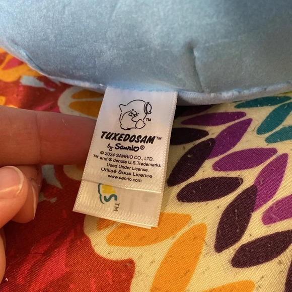 Squishmallows Hello Kitty & Friends Tuxedo Sam - Picture 3 of 8